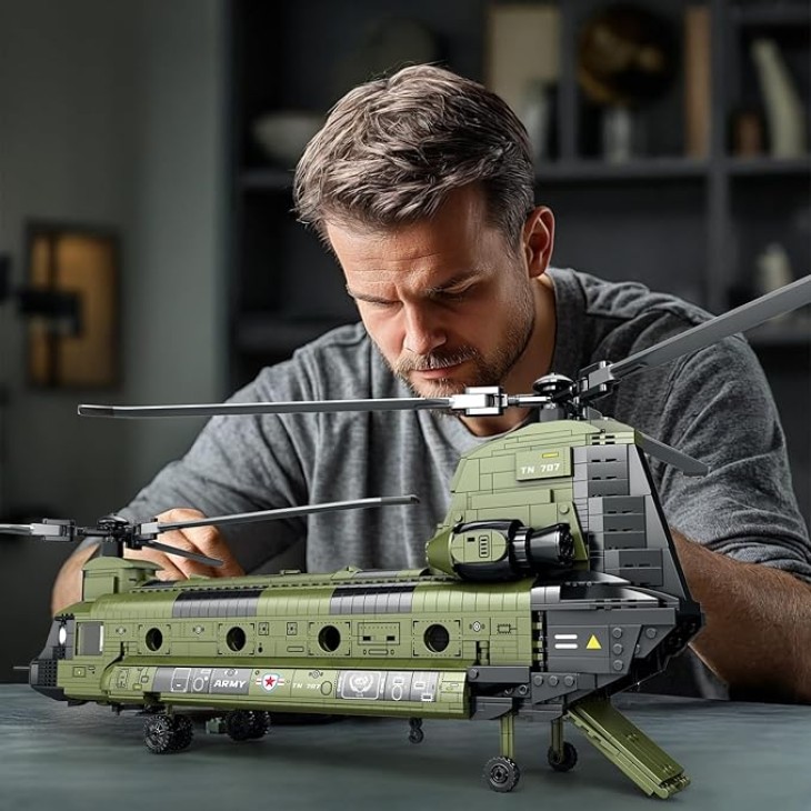 Reobrix CH-47 Chinook katonai helikopter építőkészlet, gyűjthető bemutató modell, 33031, 14+