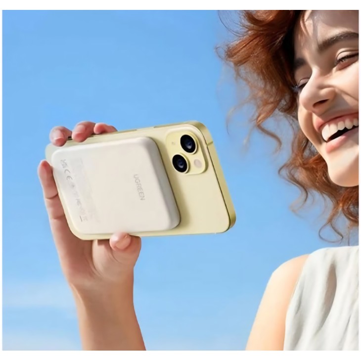 Vezeték nélküli külső akkumulátor, UGREEN, Power Bank PB561, 10000mAh, 20W, kétirányú töltés, mágneses rögzítés, bézs